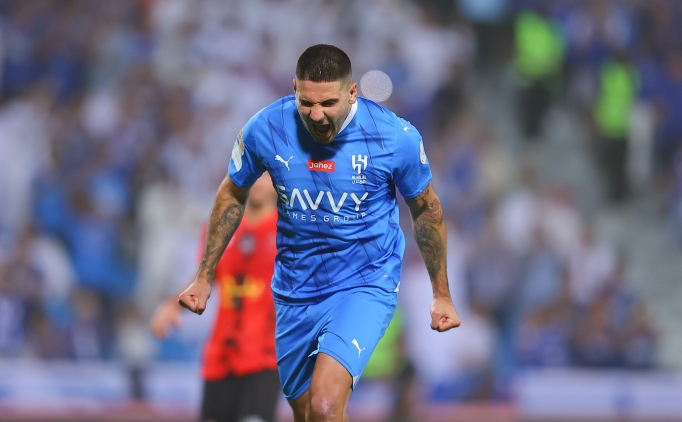 Fenerbahçe'den santrfor atağı: Mitrovic 1 fenerbahceden santrfor atagi mitrovic SNChYAaO