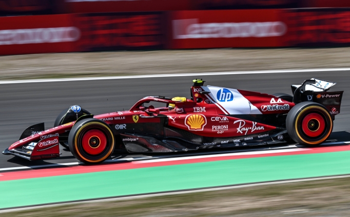 ferrrari cinde geri dondu pole hamiltonin gHHtp3Sm