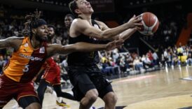 galatasaray deplasmanda mersin spora maglup oldu pIJ4uusy