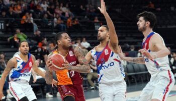 galatasaray evinde kaybetti Twhc8YPe