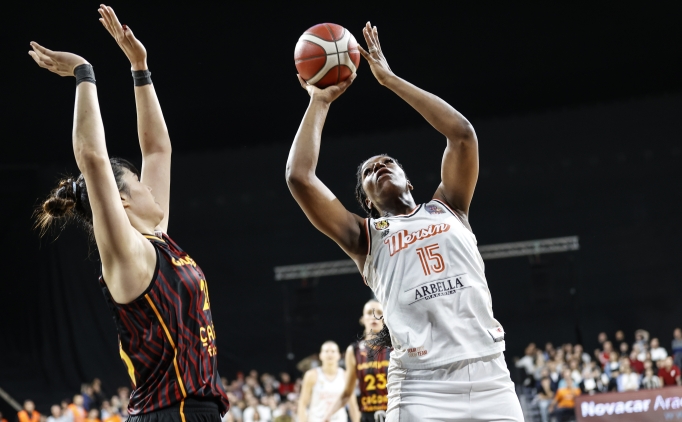 galatasaray yari finalde geriye dustu