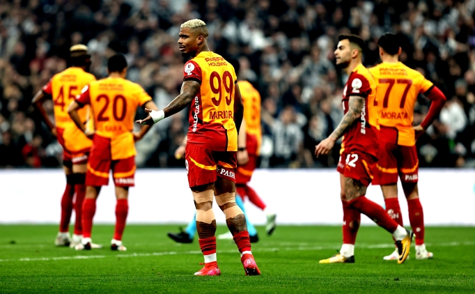 galatasarayda oyuncularin yeri degisti sistem hata verdi q2JbKHyn