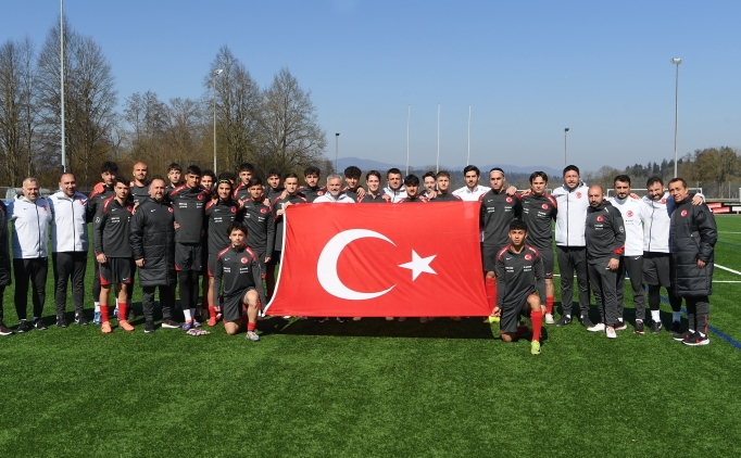genc milli takimlar canakkale zaferini andi hNBvQvJA