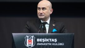 huseyin yucel sahaya cikma besiktas PltNApPY