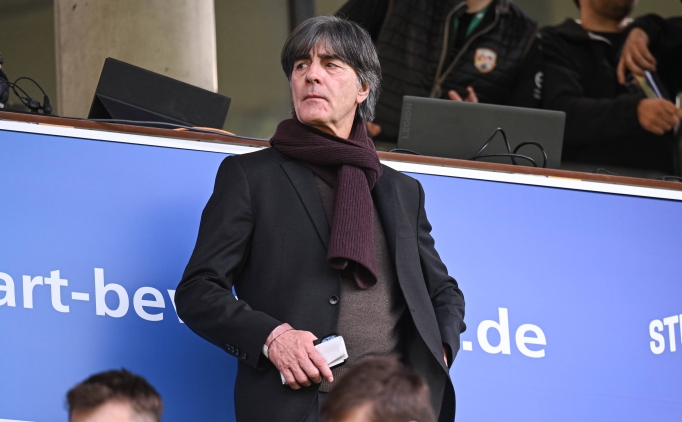 joachim low emekli olmadim mSKGtSEF