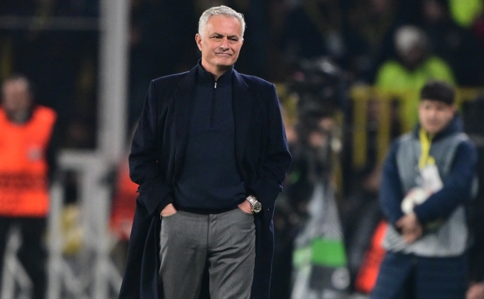 jose mourinho 6 kez basardi vWRrGM3e