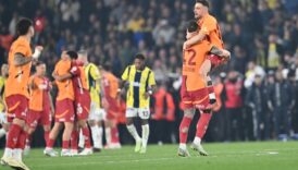 kadikoyde galatasaray firtinasi VarvbTrv