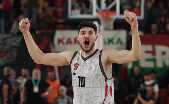 karsiyaka ligde 11 mac sonra kazandi lPGMLkSA