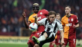 lider galatasaray dolmabahcede sahne aliyor UVKngK48