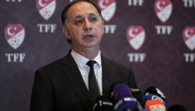 mhk baskani ferhat gundogdu uefa hakem sempozyumuna katildi 4Om6VKCV