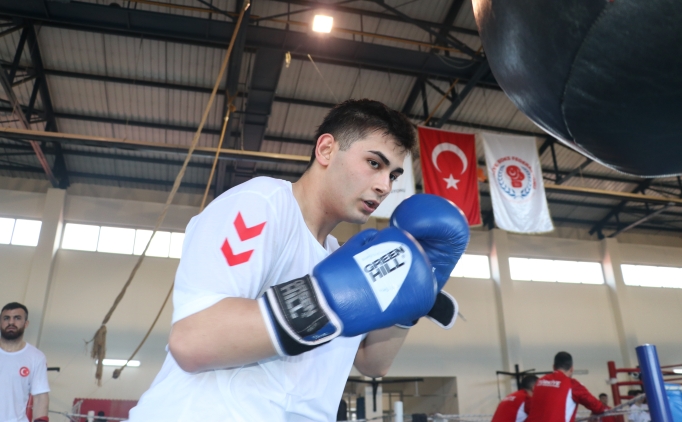 milli boksor tarik ahmet celebinin olimpiyat hayali eLb8jgA3