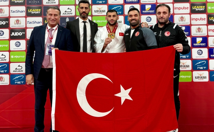 milli judocu vedat albayrak altin madalya kazandi BzQMpXhc