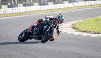 milli motosikletci deniz oncu arjantinde yarisacak kbOmw2A4