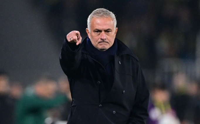 mourinho cifte zafer istiyor bOwAdR6u