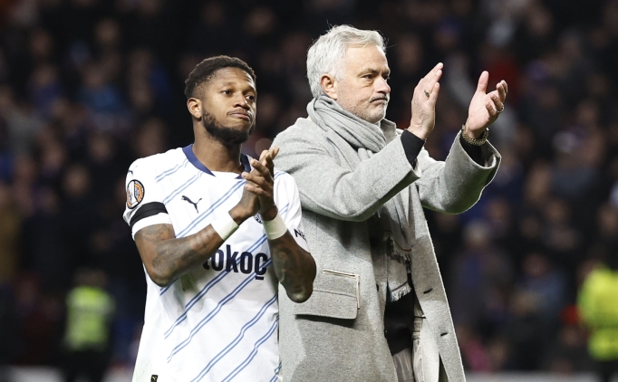 mourinhodan o ismi aglatan soyuma odasi konusmasi EWCaqfI2