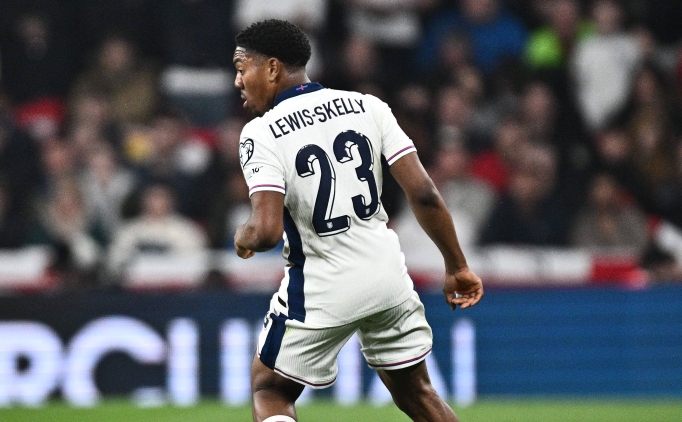 Myles Lewis-Skelly'den tarihe geçen gol! 1 myles lewis skellyden tarihe gecen gol bsjd6bMV