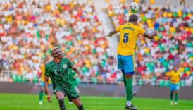 osimhen ruandali futbolcuya galatasaray formasi verdi ls4YNfMw