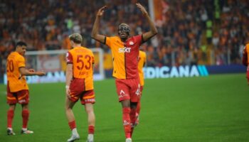 osimhenden kariyerinin 6nci uclemesi nI8p5jdi