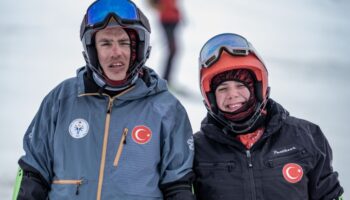 otizmli ikiz milli kayakcilar fransada madalya pesinde 3JKdSeXz