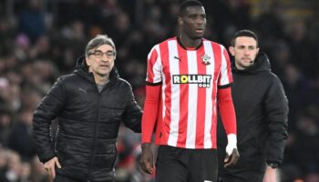 paul onuachu southampton anlasmasi cikmaza girdi afZex9UT