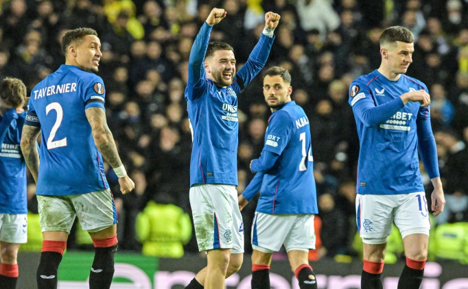 rangers dev derbide celtici 88de yikti