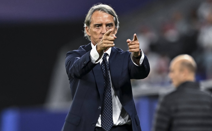 roberto mancini ben bunlara dikkat ederim