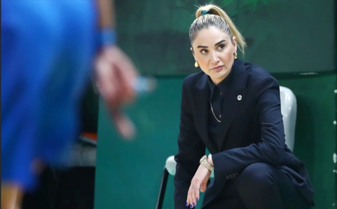 selen erdem ergin ataman ile ayni catida olmak gurur verici yU4sLeMW