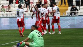 sivasspor adana demirsporu farkli gecti 5D6aDvJn