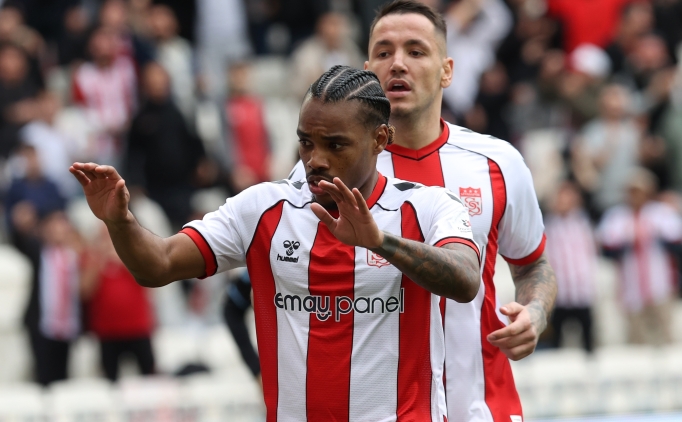 sivassporun super ligdeki 900 golu garry rodriguesten UPIz3C5N