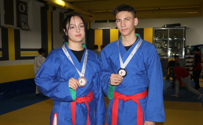 sporcu kardesler milli formayi giyebilmek icin ter dokuyor C5Da2EB8