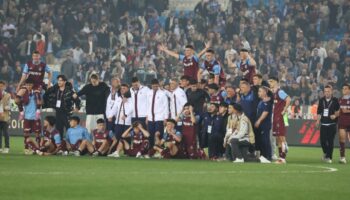 tff uefa genclik liginde yari finale yukselen trabzonsporu kutladi 1fiMyfqM