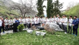 trabzonspor u19dan anlamli ziyaret SX4QJLZ6
