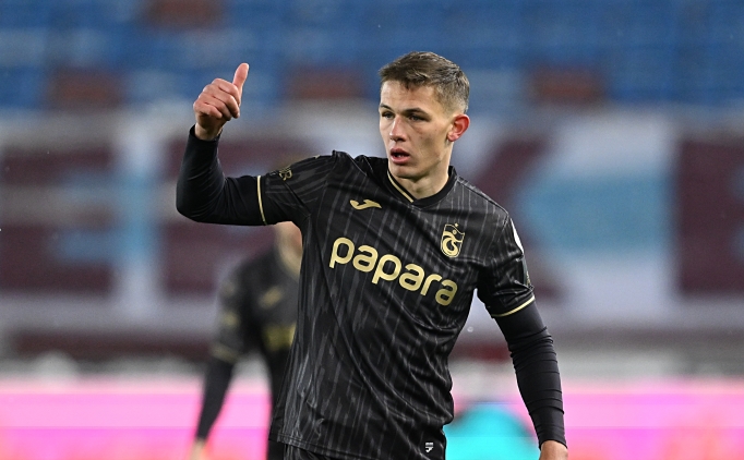 trabzonsporda danylo sikan bekleneni veremiyor 6PpaJ7Lq