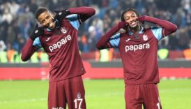 trabzonsporun hucumda en etkili isimleri banza ile cham jGIAvFjy