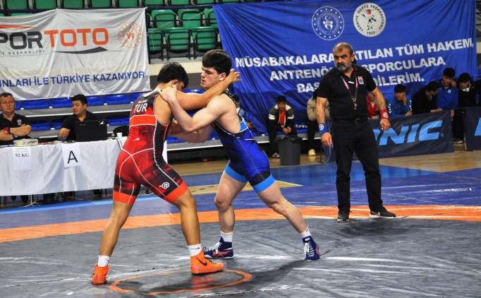 17 yas alti turkiye gures sampiyonasi basladi kplPL4qa