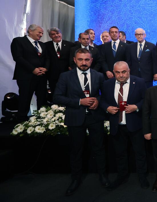 ali koc ve dursun ozbekten sasirtan goruntu 0 OvgCWOAM
