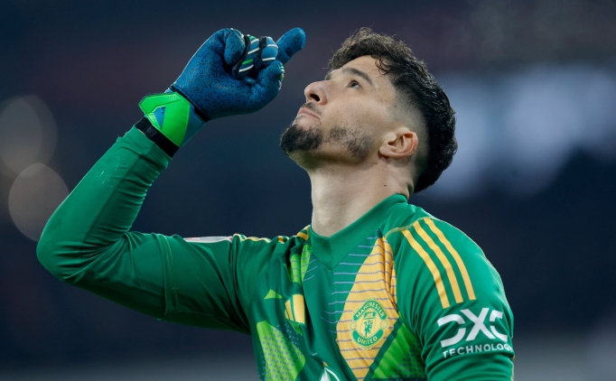 altay bayindir besiktasa onerildi H8DC5Ldl