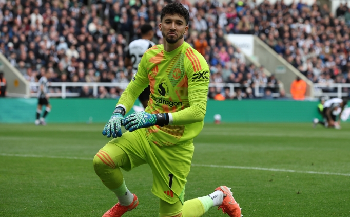 altay bayindir ilk premier lig macinda maglup A8sHhA9c