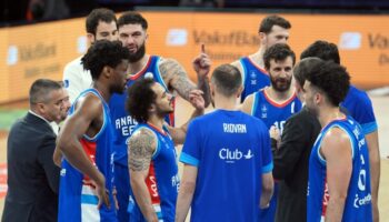 anadolu efesin rakibi ergin ataman 2M6XDVJk
