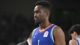 anadolu efeste beaubois sakatlandi BdGC82SI