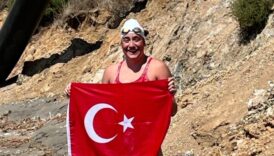 aysu turkoglu kaiwi kanalini gecmek icin kulac atacak nkcxwcsR