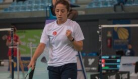 badmintonda ozge bayraktan ceyrek finalde veda 9l5yQjVm