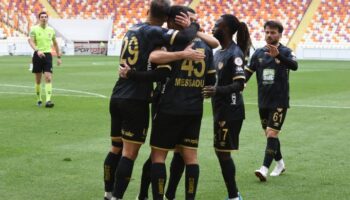 bandirmaspor uc golle uc puani aldi JLypGjWE