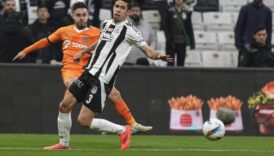 besiktas yusuf sarinin golleriyle maglup v6iLi3tG