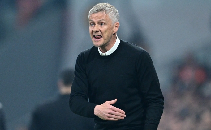 besiktasli taraftarlardan takima buyuk tepki l1CNJh8C