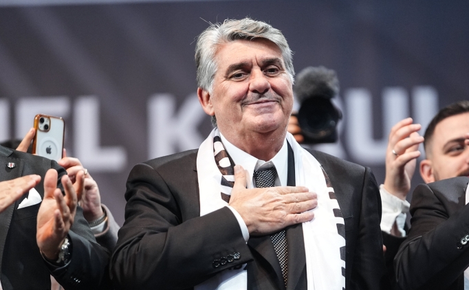 canli besiktas divan kurulu toplantisi BLbJ867r
