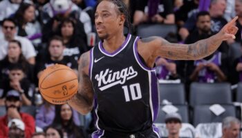derozan kariyerimde en zor sezon buydu eOctAFtV