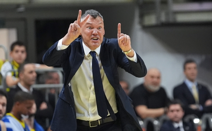 euroleaguede yilin kocu sarunas jasikevicius dKYWNSls