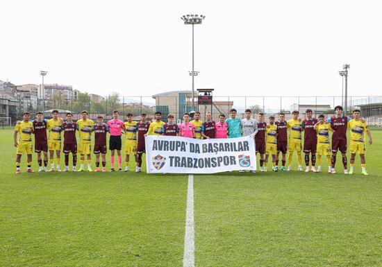 eyupsporun 19 yas alti takimindan rakibi trabzonspora jest 0