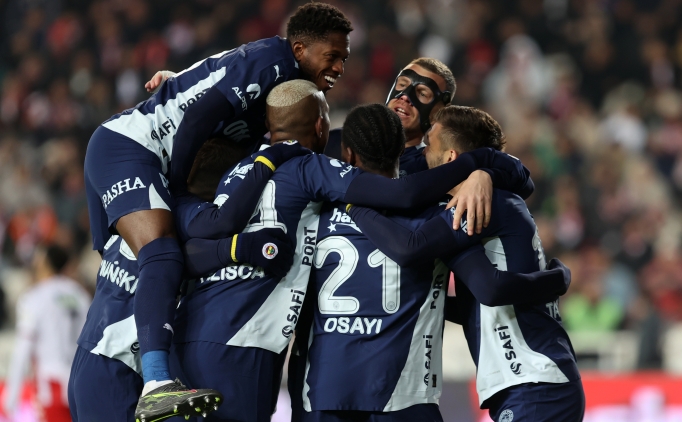 fenerbahce 2025te sampiyonluk umudunu yesertti vrjUPDQc